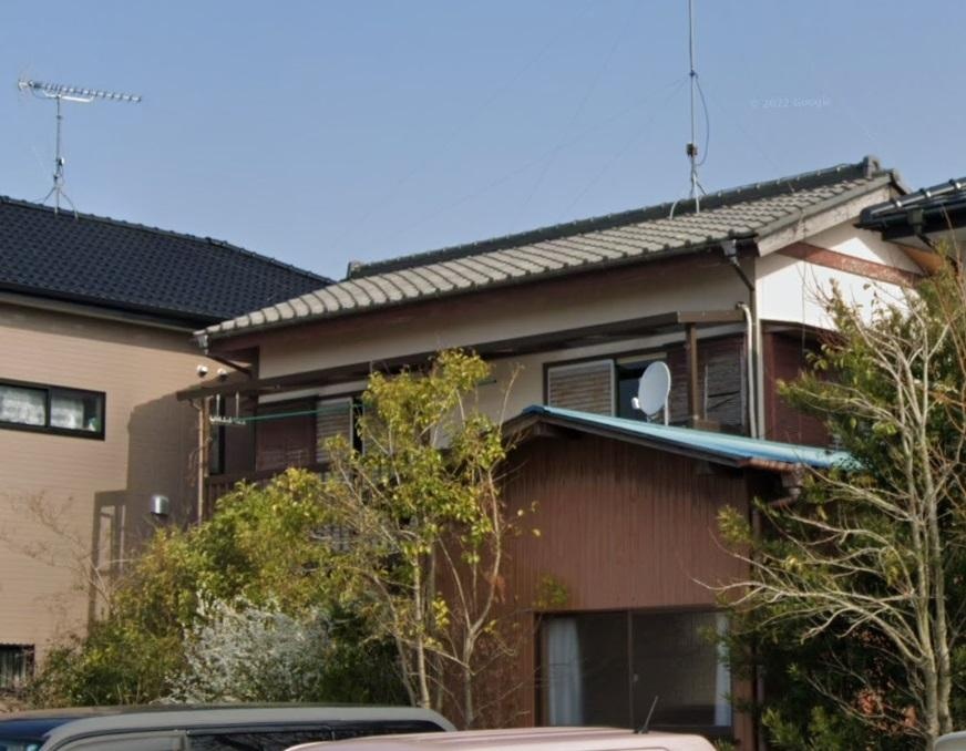 Charming 3-Bedroom House in Niiharukogyodanchi 0