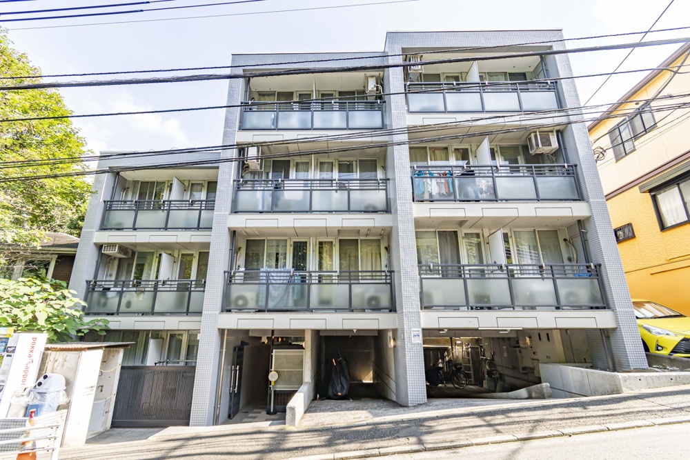 Vintage Studio Condo in Iwaicho 0