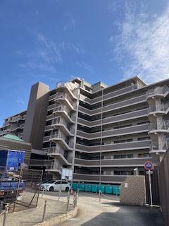3-Bedroom Condo in Shiomigaoka 0
