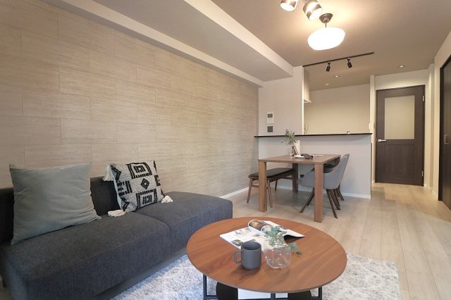 2-Bedroom Condo in Honjohigashi 0